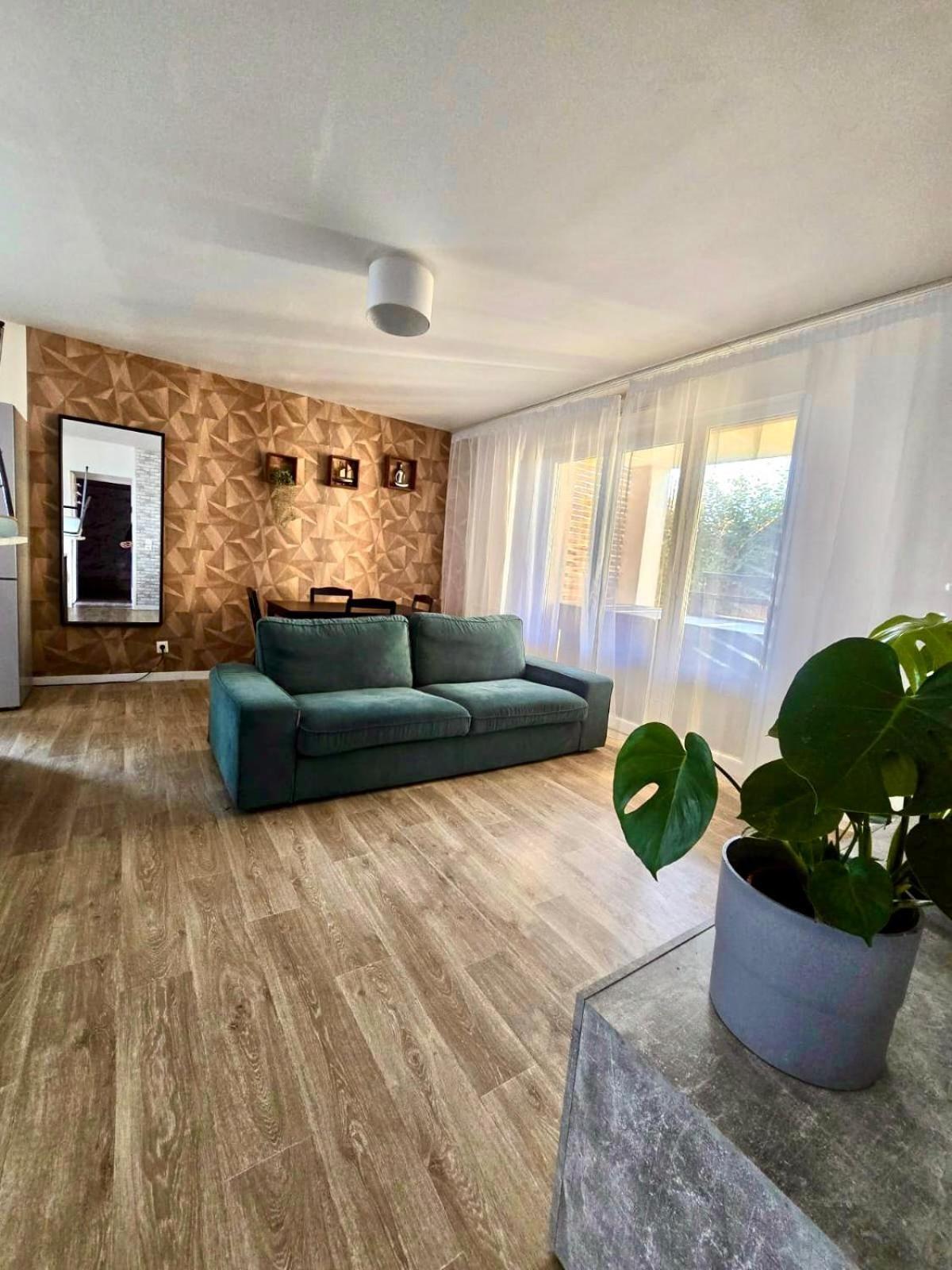 Appartement Rez De Chaussee Avec Parking Prive Orléans Buitenkant foto